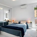 Kay 4 Holiday home *
