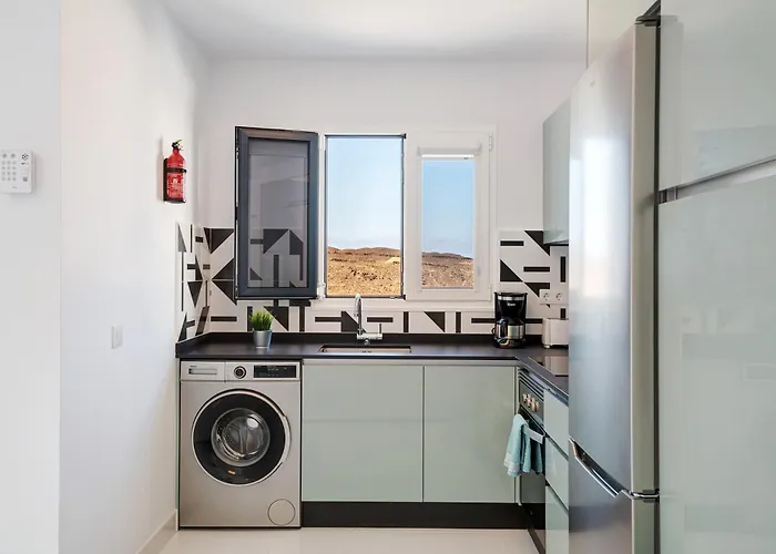 Semesterbostad Kay 4 La Santa