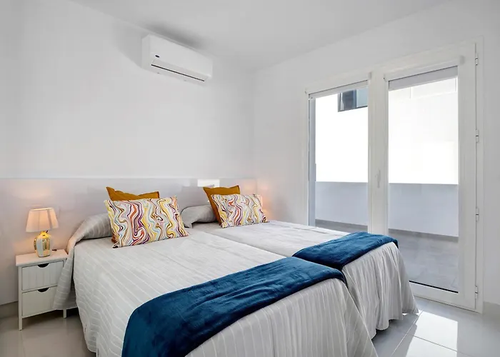 Semesterbostad Kay 4 La Santa